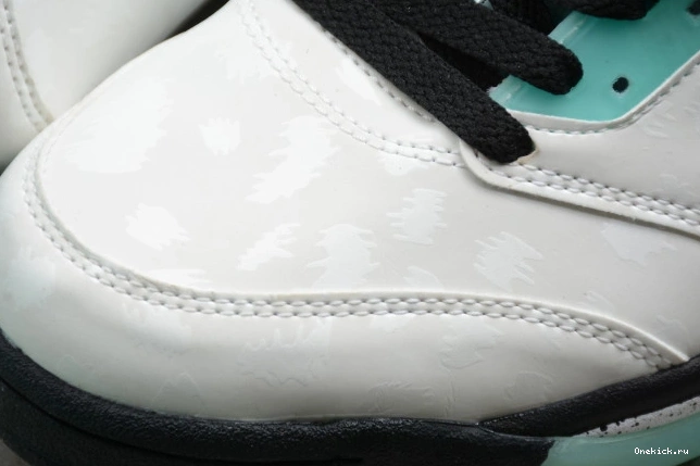 One Kick Air Green Jordan CN2932-100 Island 5 0708